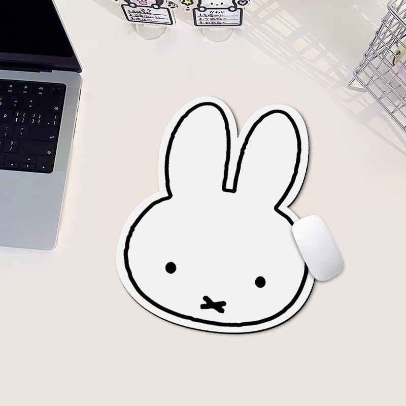 Miffy Mouse Pad Kawaii Cartoon - đánh giá và giá Kawaii Tech Accessories