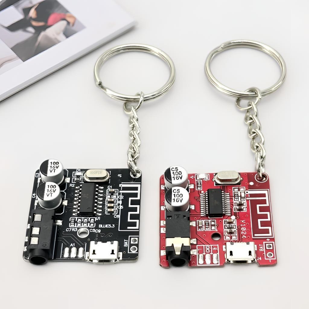 Retro Tech Aesthetic PCB and M - đánh giá và giá Tech Keychain Accessories